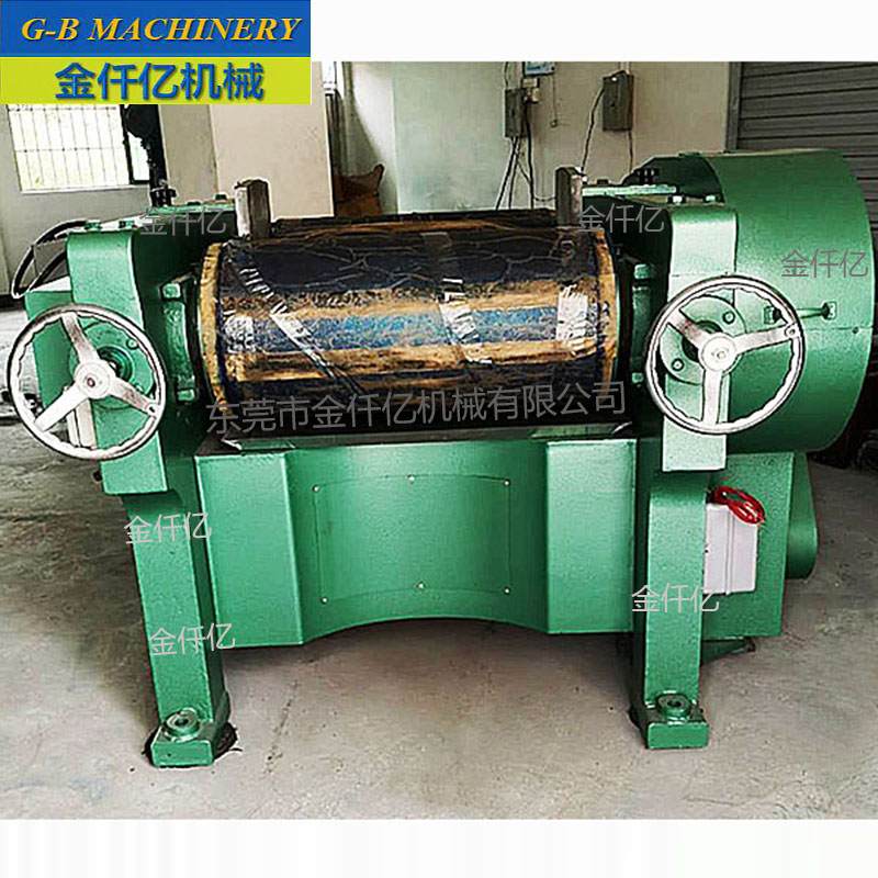 三輥研磨機(jī)的注意事項(xiàng)